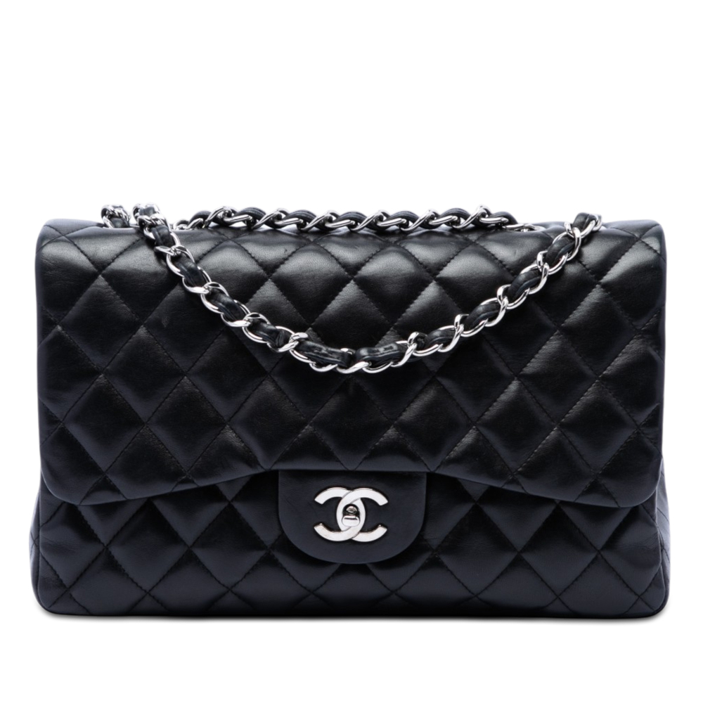 Pre-Loved Chanel Jumbo Classic Lambskin Single Flap